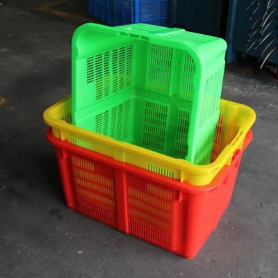 China Linhui Sustainable Manufacturer Warehouse Pe Stackable White 30L Vegetable Plastic Crates for sale