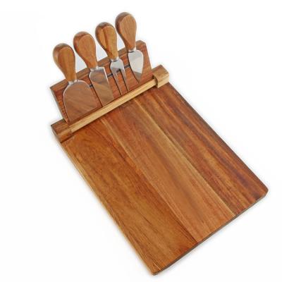 China Viable Customize Size and Shape Acacia Wood Cheese Cutting Board with Magnetic Bar and 4 Tool Kit for sale