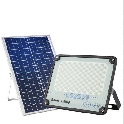 China LANDSCAPE high efficiency led solar flood light 30W 50w 100w 200w 300w with lens 2 years warranty solar flood lights floodlights for sale