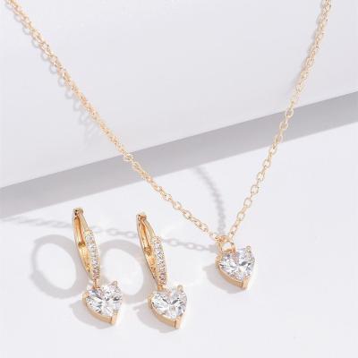 China High Quality Vintage Gold Plating Jewelry Women Jewelry Set 18k Gold Plating Stainless Steel CZ Diamond Heart Pendant Jewelry Set for sale