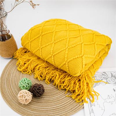 China PORTABLE Haru Run Acrylic Textured Solid Cheap Super Soft Decorative Throw Lightweight Knitted Blanket For Bed And Sofa for sale