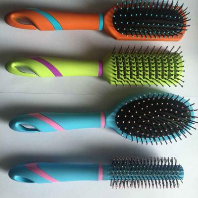 China 2019 fashionable appearance new design globel best selling plastic bristle hair comb massage brushes combs for sale