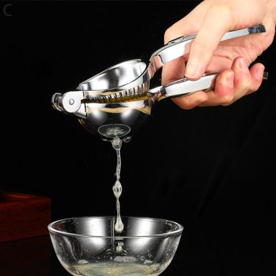 China Factory Direct Selling Small Viable Personal Hand Squeezer Portable Kitchen Accessories Machine Stainless Steel Fruit Squeezer Lemon Squeezer for sale