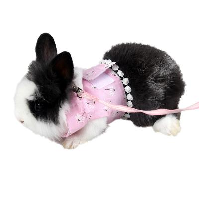 China Wholesale Pet Pigs Pull Rope Vest Dutch Style Pet Flower Shirt Strap Breathable Stored Rope Small for sale