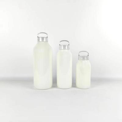 China American Style 2023 High Borosilicate Glass Milk Bottle with Handle 300ml 500ml 900ml Portable Glass Milk Bottle for Yoga for sale