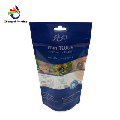 China Customer Design Recyclable Plastic Stand Up Pouch With Zipper For Fish Food for sale