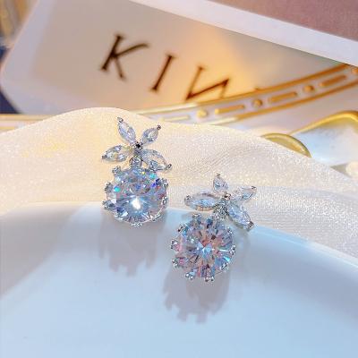 China Factory Direct Wholesale Cute 925 Zirconia Silver Stone Diamond Dangle Earrings For Ladies Girls for sale