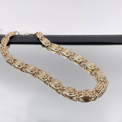 China FASHIONABLE wholesale chunky choker alloy jewelry hiphop creative Cuban Link necklace for sale