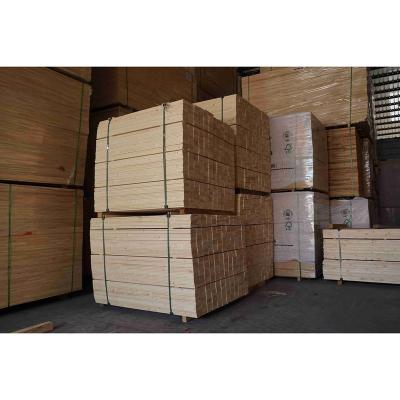 China Other Manufacturer China Rubber Solid Wood Square Timber Professional Lumber Scraps for sale