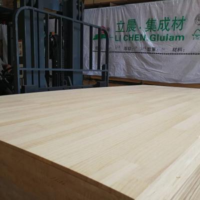 China Other Factory Wholesale High Quality Eco-friendly Pine Wood Plywood Panel LVL Board For Construction for sale