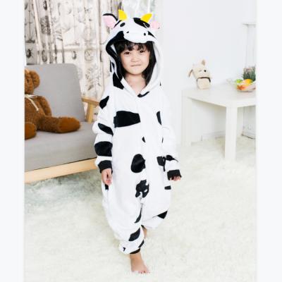 China Thermal Thick Cow Design Flannel Spring Sleepwear Kids Winter Overalls Pajamas Clothes Pajamas For Kids Winter Warm Long Sleeve Rompers for sale