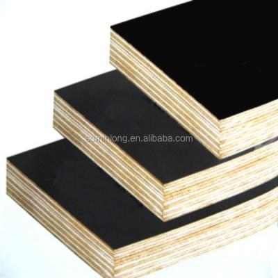 China Traditional 18mmx1220mmx2440mm Black Phenolic Film Faced Plywood, Film Coated Plywood for sale