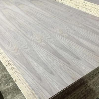 China Traditional Veneer Plywood Veneer Fancy Walnut 4x8 Plywood for sale