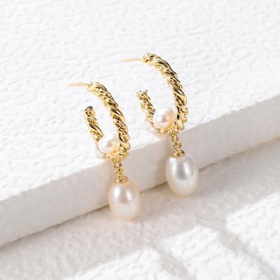 China Nickel Free Lead Free Gold Plated Geometric Genuine Freshwater Pearl Earrings Drop Earrings For Women for sale