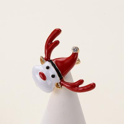 China Fashion Environmental Friendly Cartoon Cute Christmas Gift Brooch Women Alloy Holiday Brooch Custom Jewelry for sale