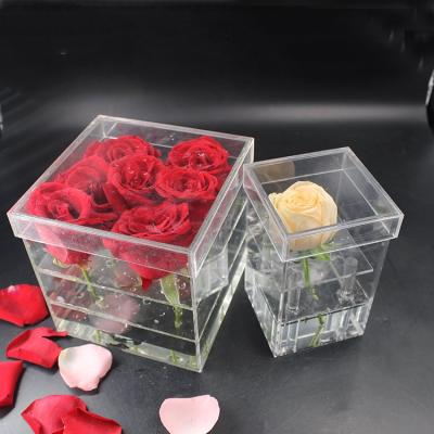 China Viable Clear Acrylic Flower Rose Box With Lid Wholesale Acrylic Chocolate Box Acrylic Flower Box With Holes for sale