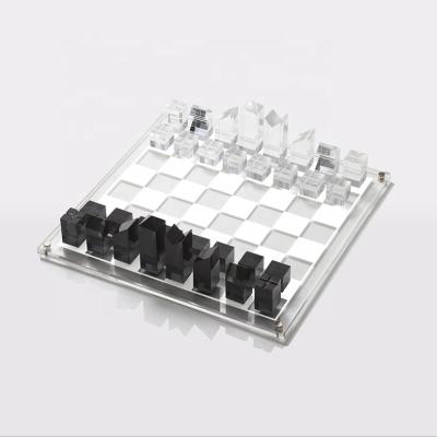 China Entertainment New Arrival Acrylic Chess Sets Lucite Chess Sets Custom Made for sale