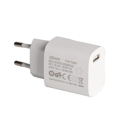 China 5V 2A GS USB POWER Adapter USB Charger with LED Light with FCC CE Approved 5W 6W 10W AED10C-0502000VLUUO for sale