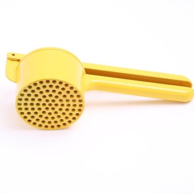 China Durable Viable Aluminum Alloy Potato Press Potato Crusher Fruit Vegetable Squeezer Juicer Maker Kitchen Tool for sale