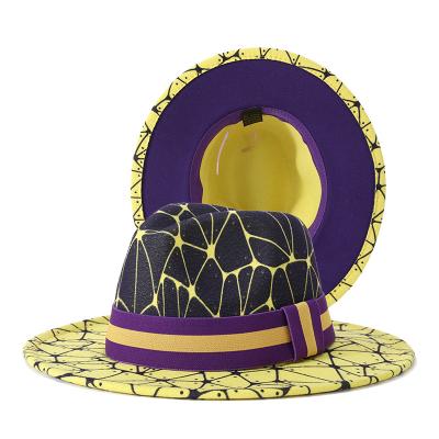 China Custom Image 2022 Ladies Fedora Hats Manufacturers Men and Women Fashion Two Tone Purple /Yellow Panama Hat Felted Hats With Stretch Hat Ban for sale