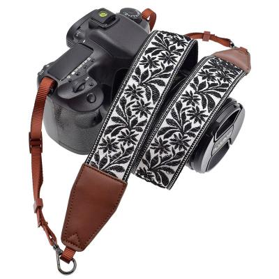 China Adjustable Creative Jacquard Woven Padded Camera Neck Strap Belt Ties For Canon Nikon DSLR for sale