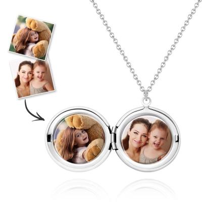 China Custom Pendant Necklace Round Shaped Photo Picture Frame Pendant Stainless Steel Sublimation Pendant Necklace Custom Jewelry for sale