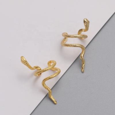 China Creative Vintage S925 Sterling Silver Fashionable Personality Ear Clip Snake Stud Earrings Pendientes De Plata Female for sale