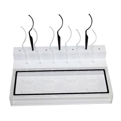 China Eco-friendly and top grade acylic manufacturer custom acrylic false eyelashes display stand beauty salon false eyelashes display rack for sale