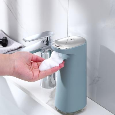 China Intellisense Automatic Soap Dispenser Touchless USB Rechargeable Free Foaming Portable Hand Foaming Liquid Soap Dispenser for Bathroom Kitchen for sale