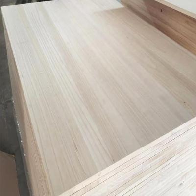 China Healthy Solid Wood Poplar Fir Finger Paulownia Joint Panel Timber Profile Construction Lumber for sale