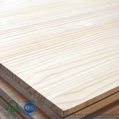 China Eco - Friendly Radiata Pine Finger Jointed Wood Panels / Pine FJ Board For Furniture for sale