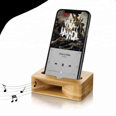 China Hot Selling Popular Special Design Durable Tending Mobile Phone Holder Wooden Desktop Stand With Sound Amplifier for sale