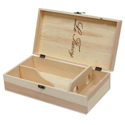 China Special design antique imitation tending good quality customized wooden wine bottle box for two bottles with lock for sale