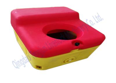 China Antifreezing Plastic Water Trough 1 Holes Design Animal Water Trough for sale