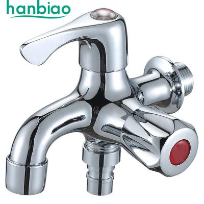 China 2022 New Design Zinc Body 2 Way Double Hand Modern Wheel 2 Hole Wall Mounted Bibcock Faucet Wall Mounted for sale