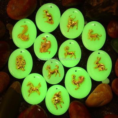 China 2018 New Products CLASSIC Unique Chinese Zodiac Jewelry Gold Plated Glowing Stone Pendant for sale