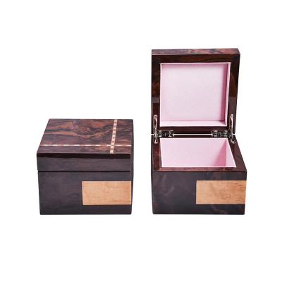 China Cherry Walnut Wood Custom Wooden-Giftdozen voor Ring Watch Jewelry Storage Te koop