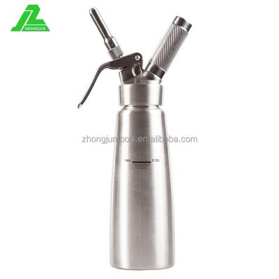 China High Sustainable Quantity Dessert Tools 500ml Stainless Steel Cream Whipper Whipped Dispenser Cream Whipper for sale