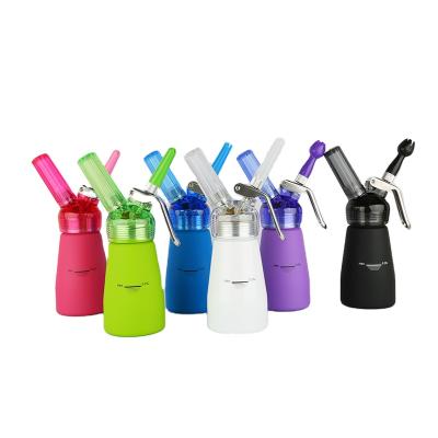 China Viable professional wholesale cream whipper 250ml/500ml/1000ml whipped cream dispenser with 3 nozzles for sale