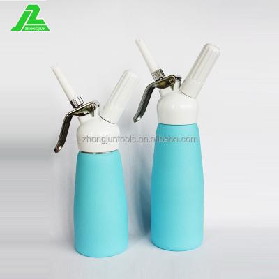 China Factory price viable aluminum whipped cream dispensers with 3 decorating spouts for sale