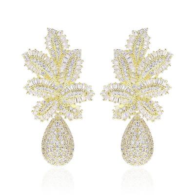 China Fashionable Luxury Gold Leaf Earrings Full Micro Cubic Zircon Stud Earrings For Women for sale