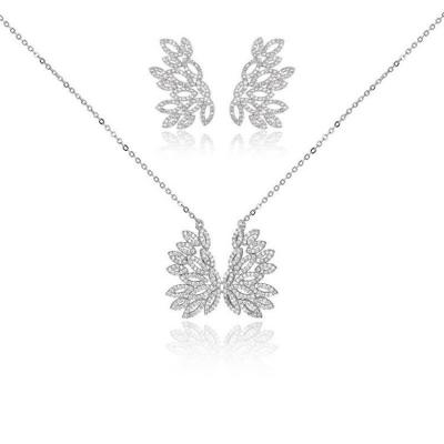 China Fashionable Custom Wings Shapes Pendant Necklace and Earrings Elegant Bridal Jewelry Sets Ladies Jewelry Sets for sale