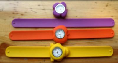 China silicone snap watch for sale