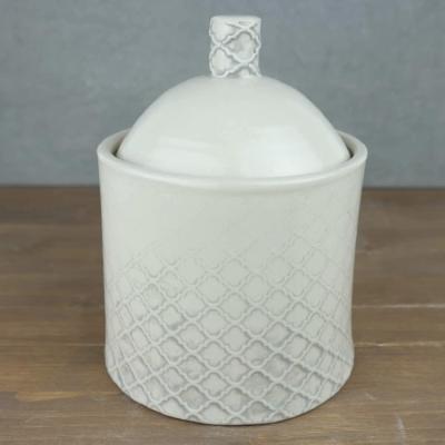 China Unique Handcrafted Fancy Decoration Ceramic Matte Home Design Unique Embossed Candle Jars With Lid for sale