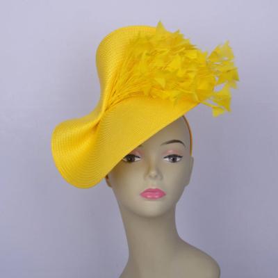 China Yellow Wide Brimmed Flat Cap Fascinator Vintage Hand Made For Woman Customized Style Color for sale