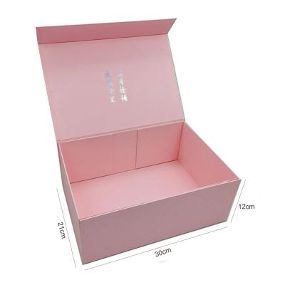 China Handmade Pink Custom Folded / Foldable Magnetic Closure Gift Boxes Flat Packed Gift Boxes With Magnetic Lid for sale