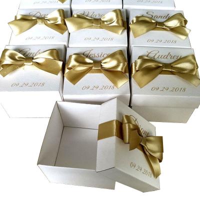 China Handmade White Elegant Bridesmaid Jewelry Packaging Gift Boxes With Lids Gold Wedding Favor Boxes for sale