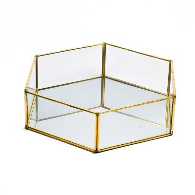 China Viable Exquisite Workmanship Cut Glass Display Box Waterproof Custom Jewelry Storage Box China for sale