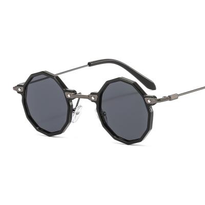 China Unisex Vintage Metal Punk Round Frame Glasses Shade Custom Logo Hip Hops Wholesale Punk Sunglasses Mens Womens for sale