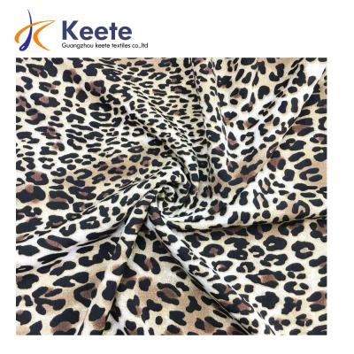 China 165cm lightweight anti-static polyester printed chiffon fabric suitable for making costumes for sale